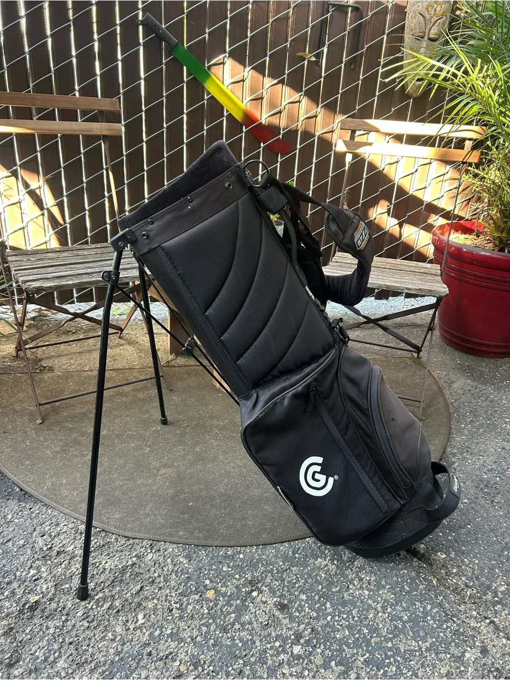 Cleveland Golf Black Stand Carry Bag - Men's Lightweight Duffel
